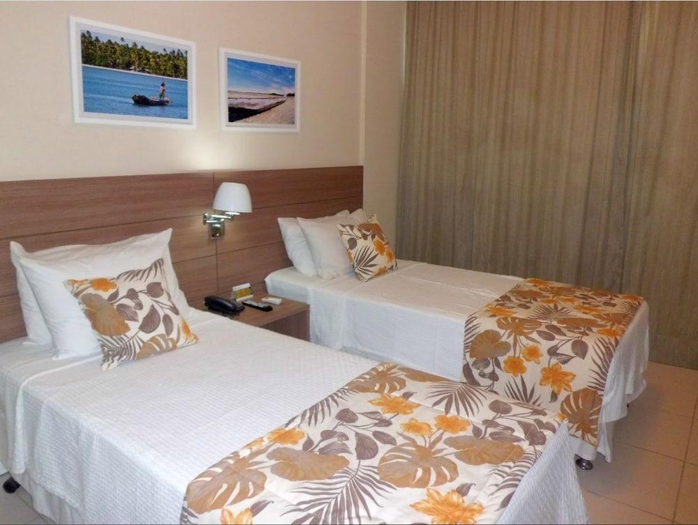 Rede Andrade Barra Hotel Салвадор Екстериор снимка