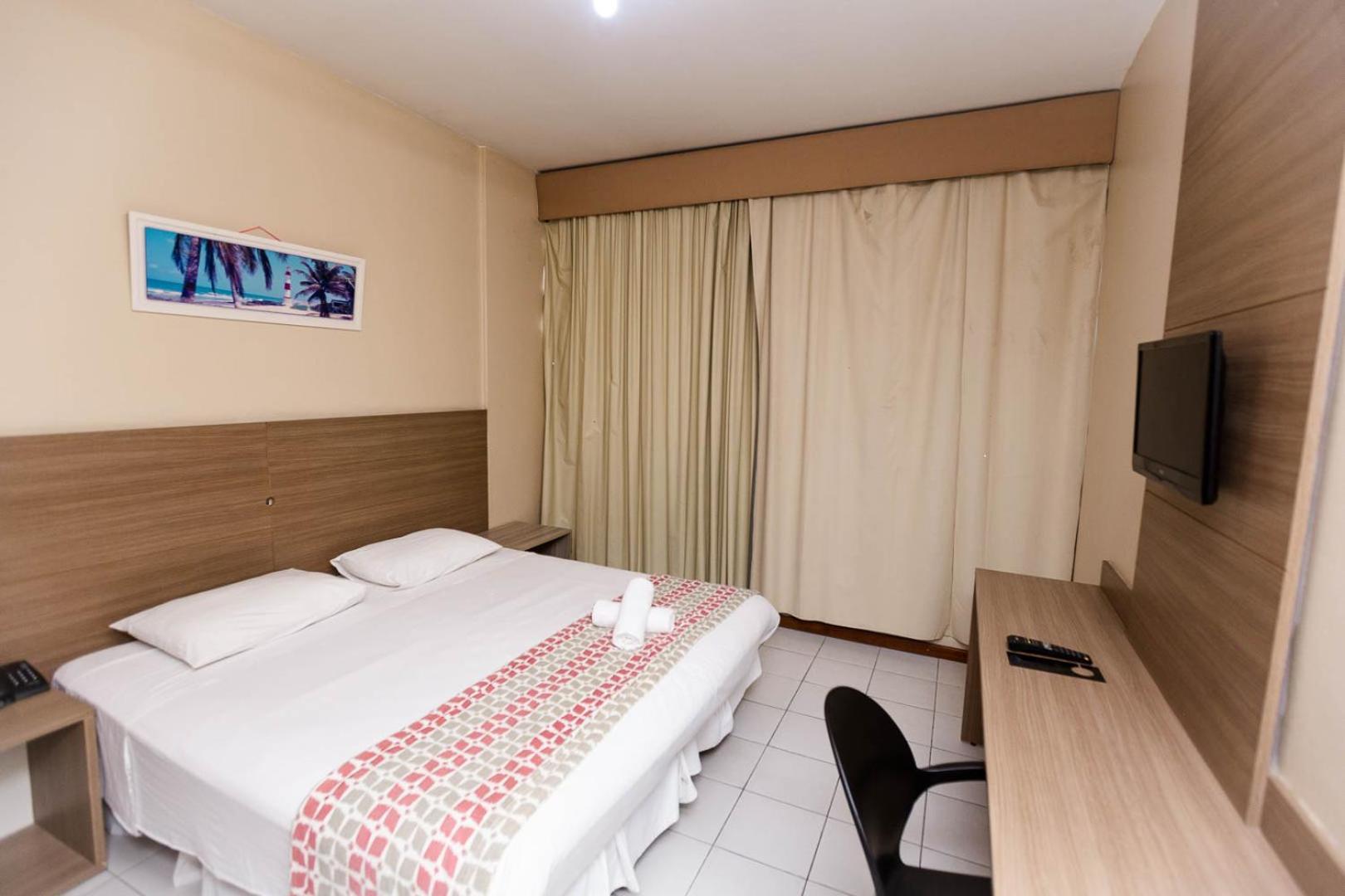 Rede Andrade Barra Hotel Салвадор Екстериор снимка