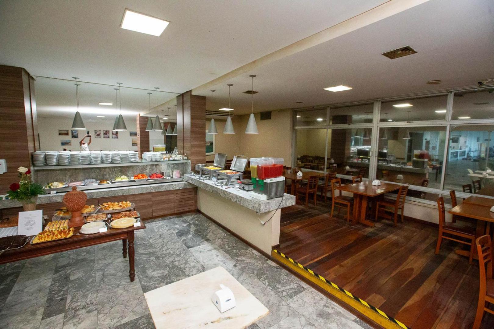 Rede Andrade Barra Hotel Салвадор Екстериор снимка